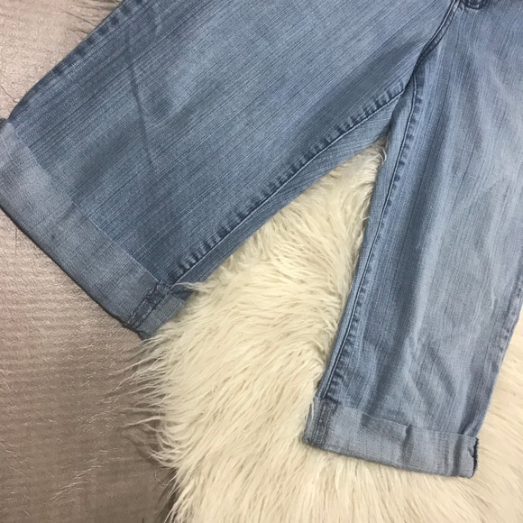 Gloria Vanderbilt jeans cuffed capri shorts stretch embellished back pockets - Picture 4 of 8